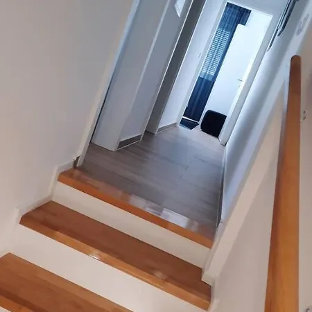 Eva Apartment *