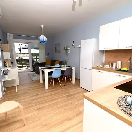 Eva Apartment Simuni