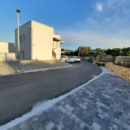Eva Apartment *