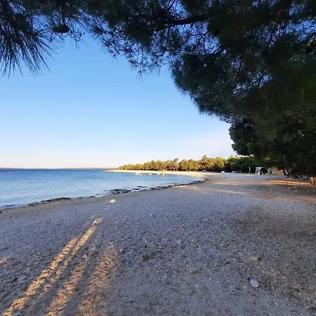 Eva Apartamento Šimuni